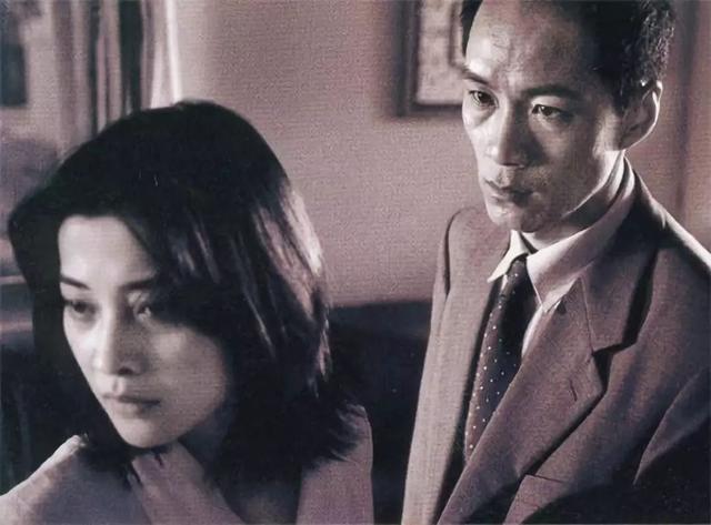 怎么判断男友有没有家暴倾向，怎么看一个男人有没有家暴倾向（可迅速判断男人是否有家暴倾向）