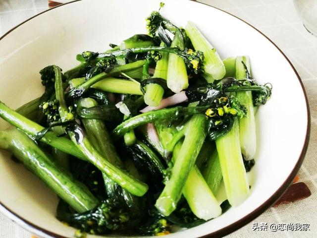 红糖炒汤圆怎么做，糖炒汤圆的怎么做好吃（元宵节家里聚餐这个16个家常菜）