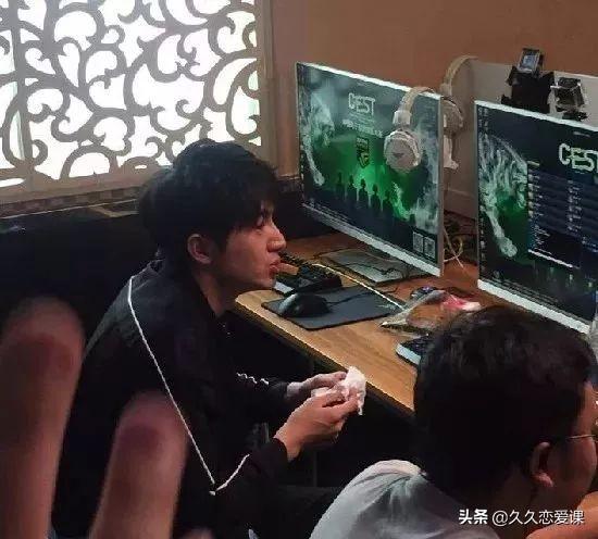 怎么打动直男的心，怎样让直男动心（那些把直男迷得死去活来的套路）