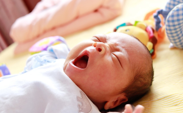 婴儿1一3个月如何护理，宝宝1一3个月如何护理（照顾0-3个月宝宝）