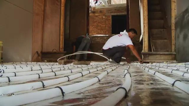 cf寂静村怎么上房，cf寂静村怎么跳上高台（这座晚清废屋变成中式豪宅）