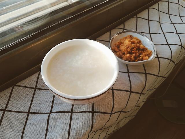 开水白菜的正宗做法，开水白菜的做法（这么简单的一道菜原来是国宴）