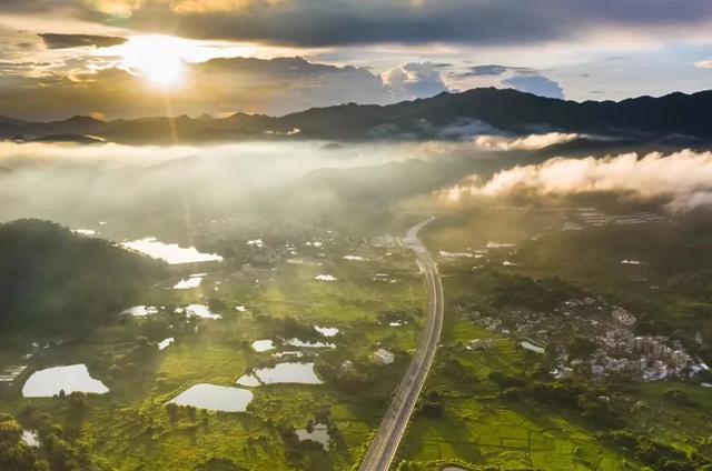 新兴神仙谷，新兴神仙谷景区怎么样（你好，这里是新兴！）