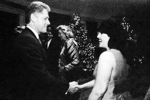 莱温斯基谈性丑闻，克林顿性丑闻（莱温斯基：泡影般虚幻的恋情）