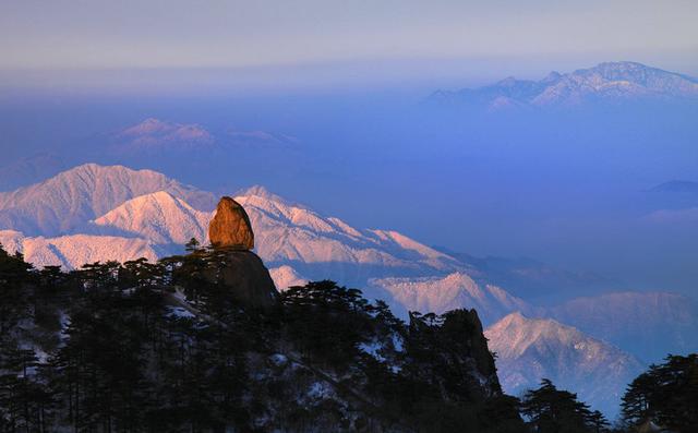 青山遮不住毕竟东流去的意思，青山遮不住毕竟东流去的意思是什么（毕竟东流去”中）