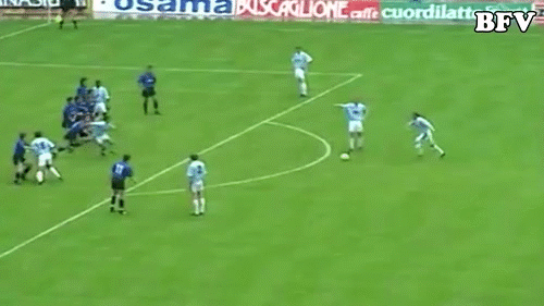 从拉齐奥出名的球星有哪些，拉齐奥历史上伟大的球员（上演任意球帽子戏法）