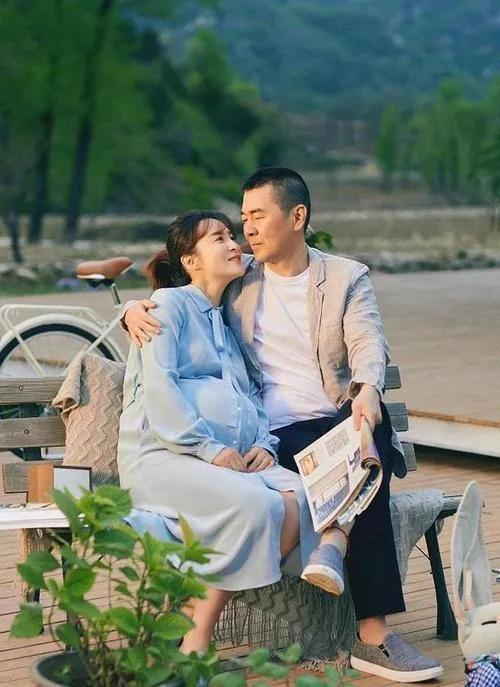 「上海名媛」吴越：花6年捧红前男友，却惨遭抛弃，至今未婚未孕
