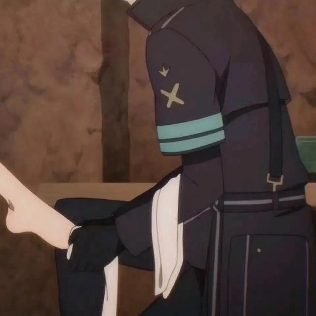 超甜的情侣头像一人一半，甜蜜情侣头像一人一半 涵/你的存在 即之我所爱（甜甜的微信情侣头像）