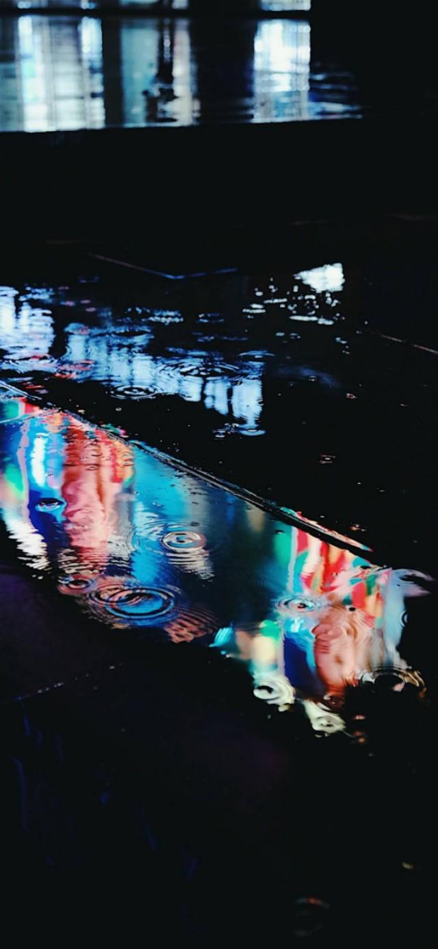 全屏壁纸，全屏壁纸图片大全（各类个性设计壁纸和风景壁纸）