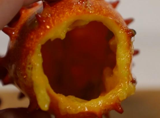 火参果怎么吃好吃，火参果怎么吃什么味道（爆红灭霸果<火参果>）