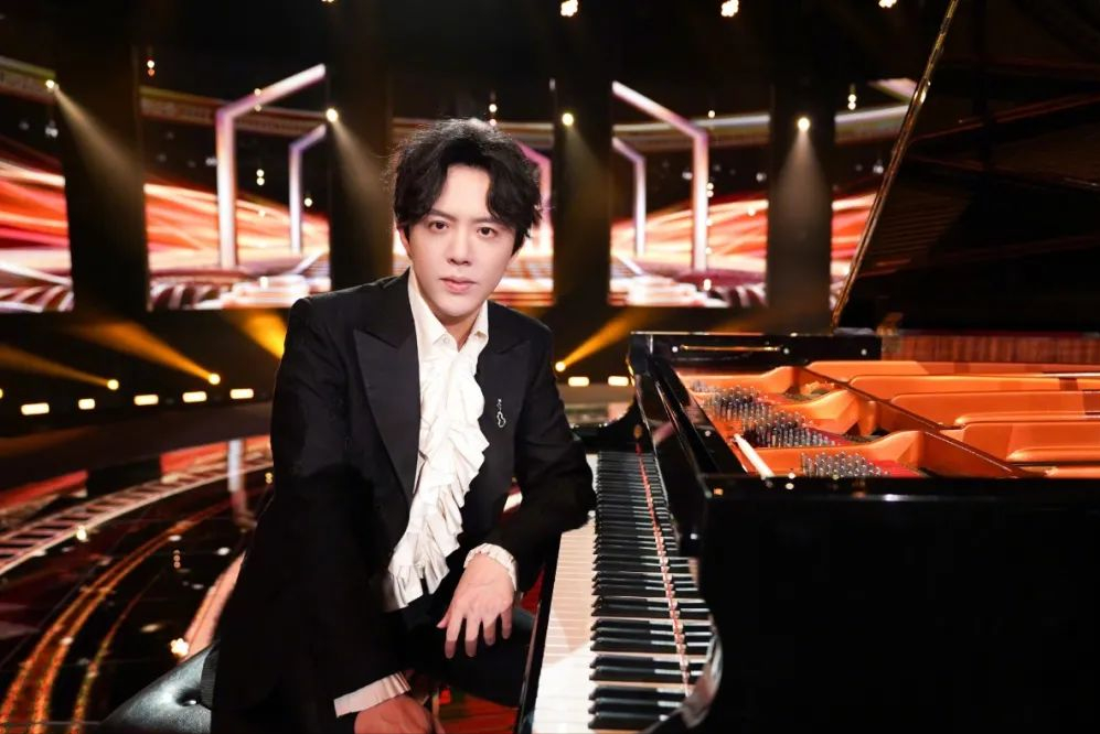 名人迷失自我的案例（细数李云迪的4件荒唐事）