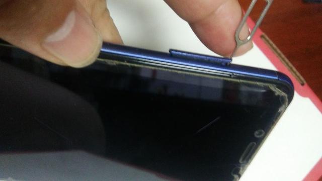 手机电池怎么换，手机怎样更换电池教程（再也不会被手机维修店坑啦）