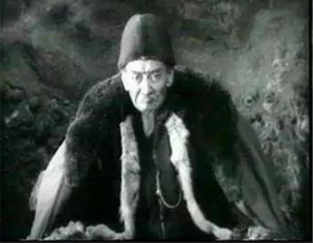 四梁八柱是什么意思，仙堂四梁八柱怎么安排（东北土匪的组织机构）