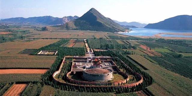 清太宗皇太极的陵墓，皇太极墓在何处（清代皇家陵寝）