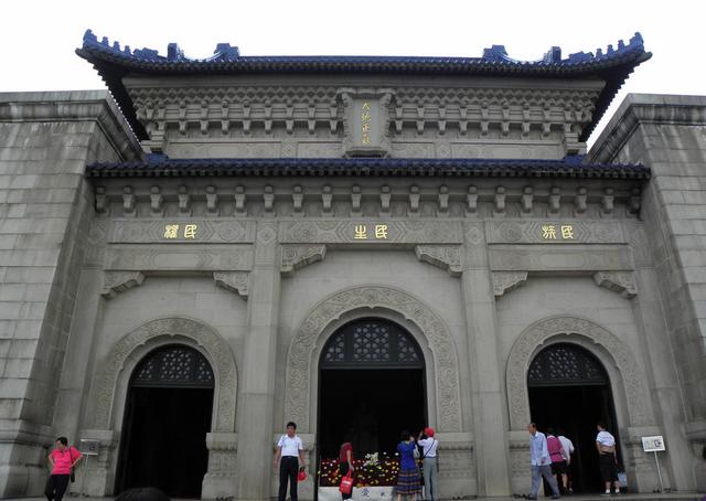 南京中山陵平面图，南京中山陵立面图（探访南京老建筑：中山陵）