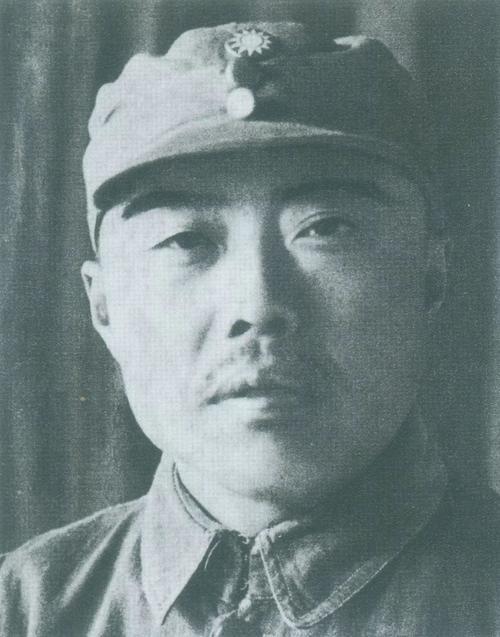 项英（新四军政委项英43岁被叛徒杀害，留下一儿一女，后来命运怎样？）