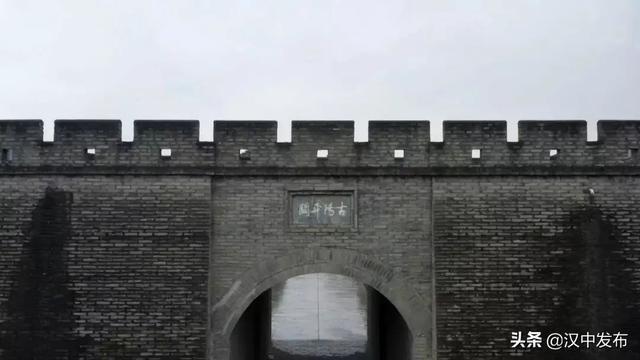 汉中板凳龙，板凳龙的寓意（一部关于汉中勉县的“大片”将在央视播出）