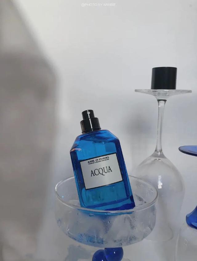 好闻的香水一般前调是什么味道的，撞香率1%的迷人香水