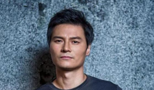 范佩西为什么叫大将军，范大将军是范佩西还是范志毅（中国足坛经典的球员绰号有哪些）