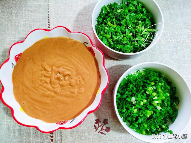 火锅料有什么食材，火锅料有哪些食材（吃啥都不如热乎乎的火锅）