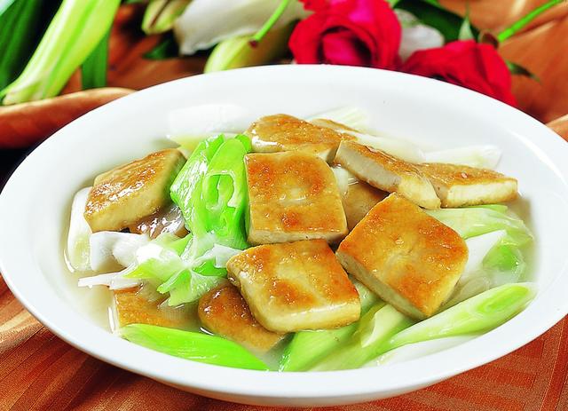 如何区别南豆腐和北豆腐，如何区别南豆腐和北豆腐（“南豆腐”和“北豆腐”有哪些区别）