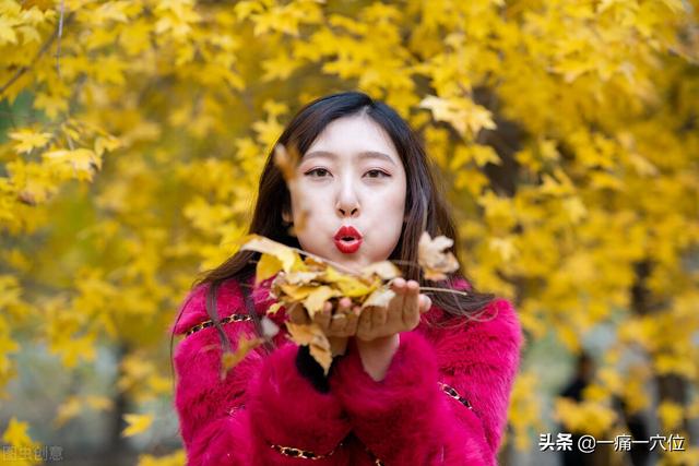 人体胃的位置图，人的胃在身体的左边还是右边，你分的清楚吗（胃病烧心、胃胀、呕吐、反酸大总结）