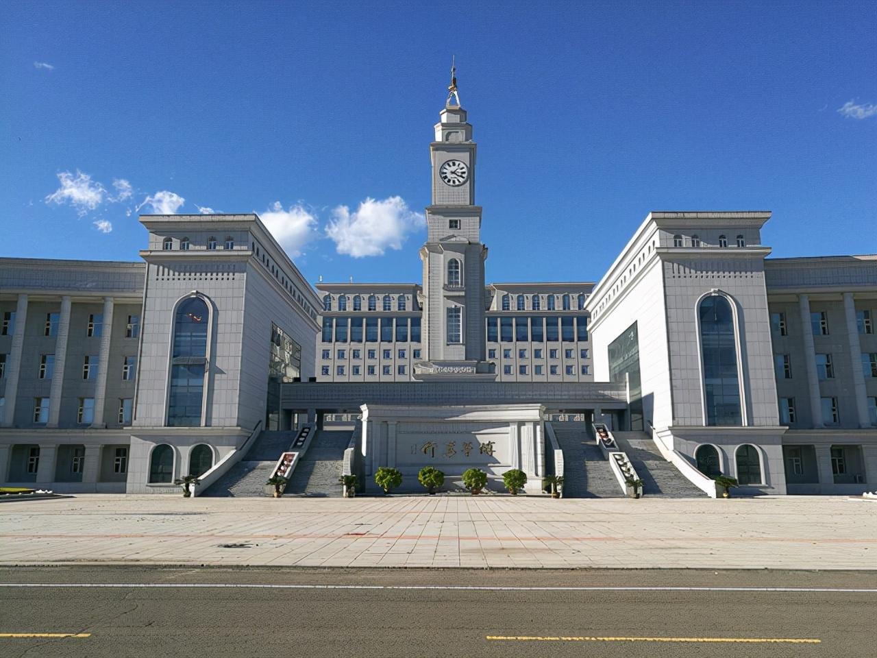 哈师大是一本还是二本(哈师大是一本学校吗)