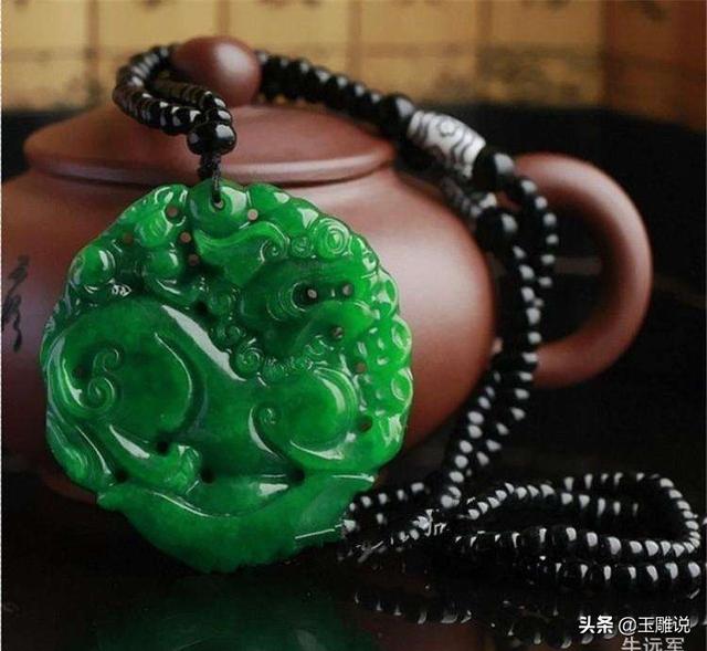 女人带貔貅的好处，女人带黄金貔貅的好处（供养貔貅千万别这样）