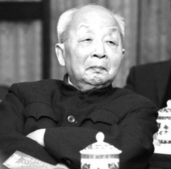 使命必达的口号四句，目标势必达成的口号（却说换了别人一样能够做到）