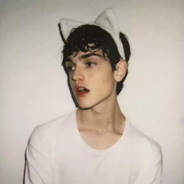 有品位的男人微信头像   时间告诉我无理取闹的年纪已经过了该努力了，有品位的男人微信头像风景（全网最炫酷的头像99张大合集建议收藏）