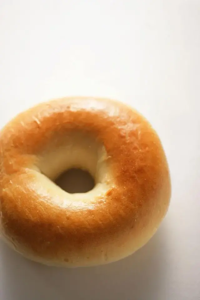 美德拉反应是什么意思，什么叫做美拉德反应（美食小知识丨详解面包的美拉德反应）