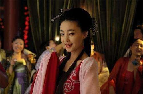 汉景帝妃子和儿子，汉景帝的儿子是什么帝（为何让十子刘彘继承皇位）