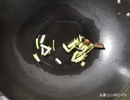 荀瓜怎么炒好吃，怎样素炒荀瓜（却做出鲜香美味超好吃的下饭菜）