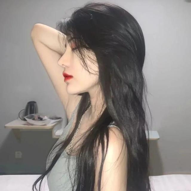 个性十足    徒手摘星，个性十足的签名（偷看两个少年徒手摘星图片）