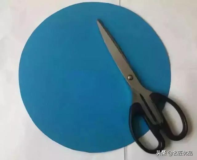 如何折一只猫咪手偶，怎么用一张纸折小猫（80后儿时经典玩具）