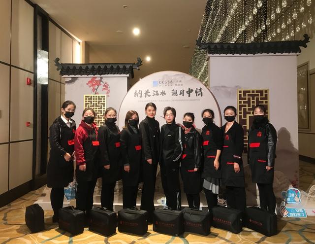 zfc粉底膏孕妇能用吗，zfc粉底液孕妇可以用吗（你交过学化妆买工具的智商税吗）