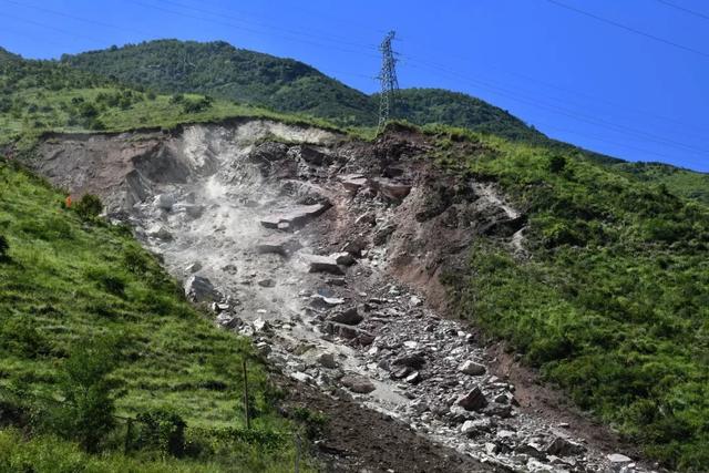 好工长之家官网，好工长之家官网费用（抢险勇士的生死抉择）