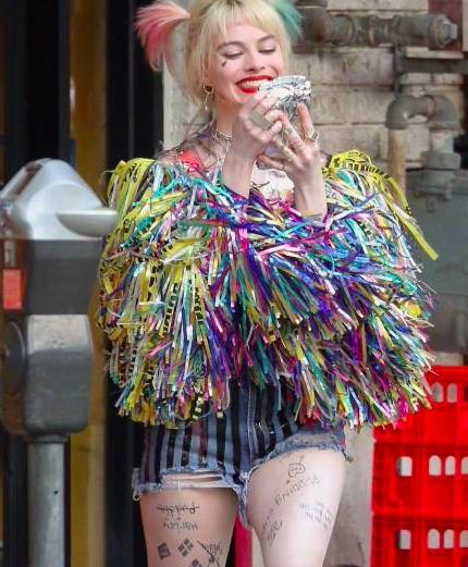 小丑女是哪部电影，小丑有几部电影（《自杀小队》小丑女和小丑分手）