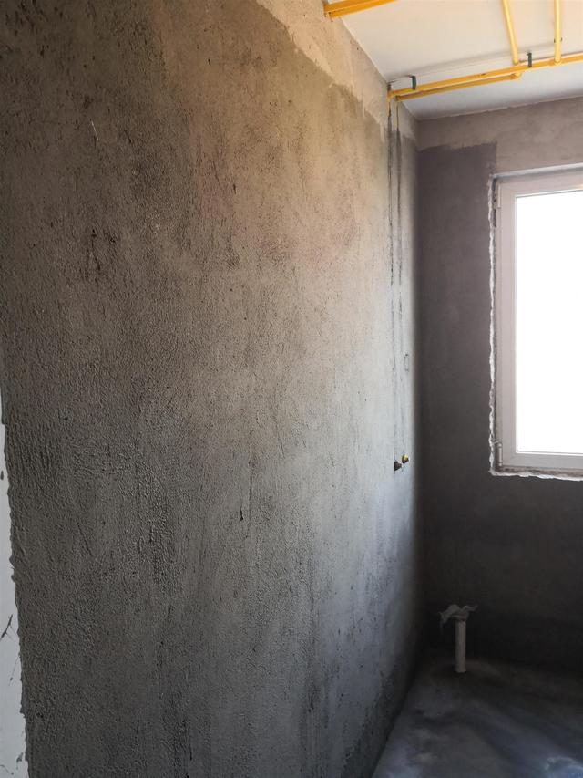 柔性防水材料的优缺点有哪些，防水材料用柔性好还是硬性（在黄岛装修防水一定要用柔性的）