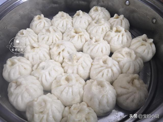 蒸包子发面的方法，怎么样发面做包子（面发得又快又好）
