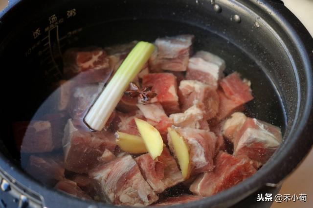 土豆轻松炖烂的技巧，如何把土豆炖烂（炖土豆多加这一步）