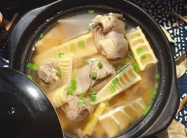 小竹笋的做法大全家常，美味爽口营养丰富可荤可素