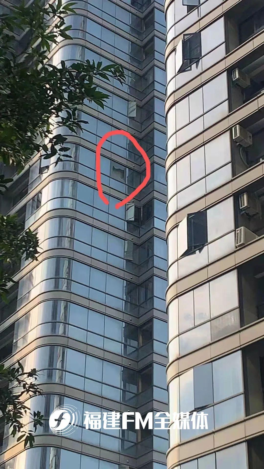 物业发律师函（福州林女士突然收到一封律师函）