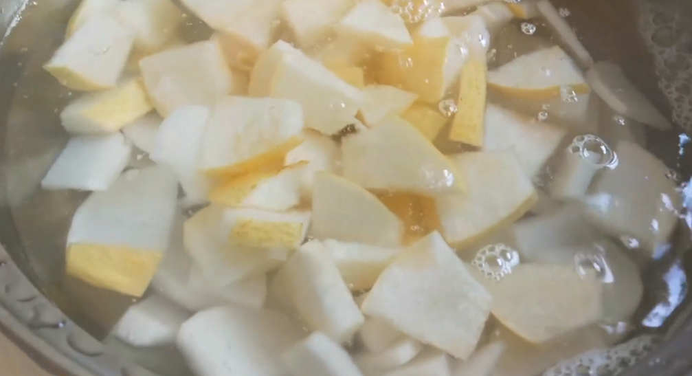 圖片[5]-【白蘿卜雪梨姜茶】做法步驟圖 喉嚨舒服 營養(yǎng)又好喝-起舞食譜網(wǎng)