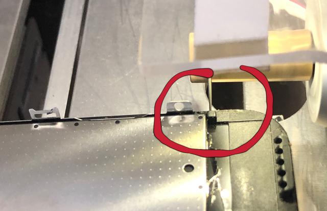 手机压盖板是什么意思，压盖板是什么意思（苹果手机屏幕换个玻璃盖板很难吗）