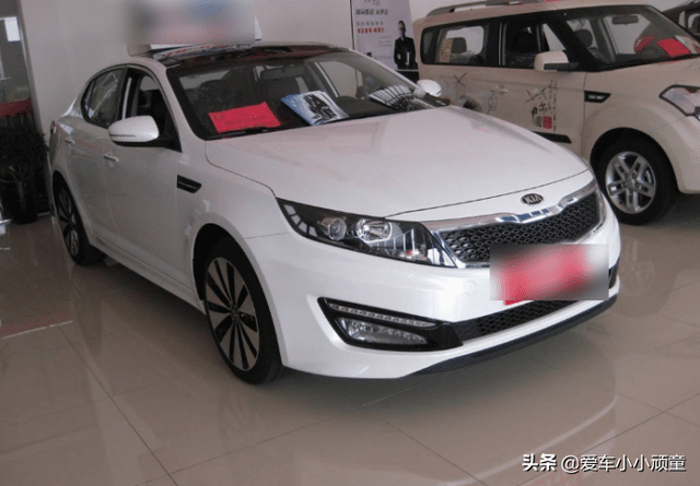 汽贸跟4S店哪个便宜 买车4s店上牌和自己上牌区别，汽贸跟4S店哪个便宜（为什么汽贸买车比4S店便宜那么多）