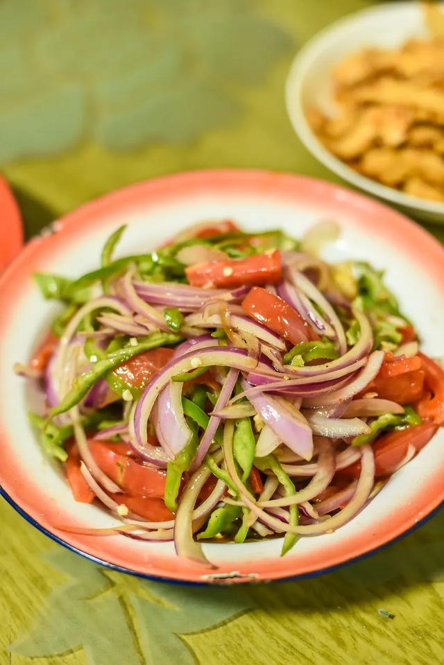 葱烧海参三种家常做法分享，葱烧海参的做法最正宗的做法（国家葱油地理：葱油）