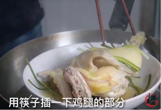 如何做水蒸鸡窍门，客家秘制“隔水蒸鸡”的做法