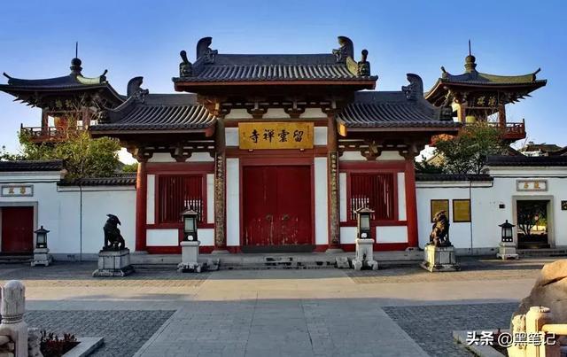 文殊菩萨最忌讳什么,属兔人最忌讳什么颜色(生理期不能进寺院) 文殊菩萨最忌讳什么,属兔人最忌讳什么颜色(生理期不能进寺院)