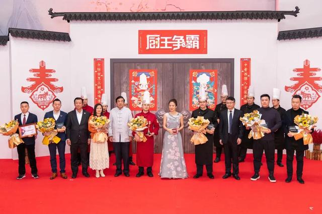 母婴专业知识，母婴专业知识培训的说说（新东方烹饪战队登顶央视《厨王争霸》冠军）